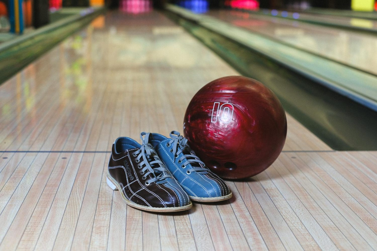 Bowling tarif : prix des parties, formules enfants et réductions possibles